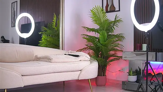 Abbela White online show from 06/22/26, 06:10