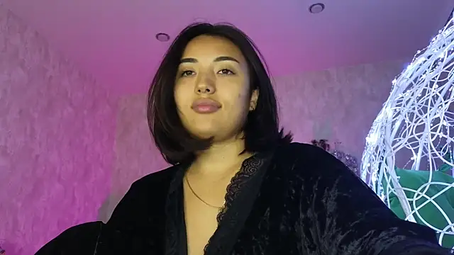 lily  foster online show from 12/18/25, 06:45