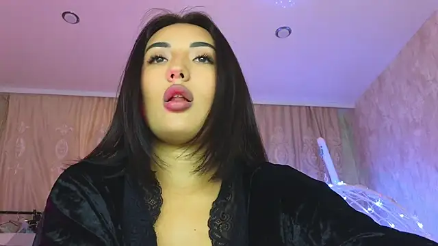 Snapshot of lily__foster chatting on 02/16/26, 11:42 lily foster online show from 02/16/26, 11:42