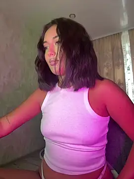 lily  foster online show from 04/10/26, 02:24