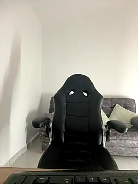 Megan lu2 online show from 09/08/25, 11:15