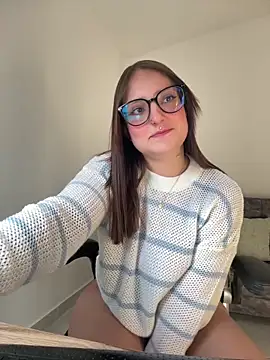 Megan lu2 online show from 09/19/25, 09:08