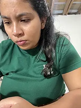 moncerrat luna online show from 04/02/26, 12:40