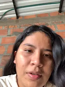 Snapshot of moncerrat_luna chatting on 02/15/25, 09:06 moncerrat luna online show from 02/15/25, 09:06