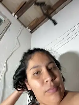 moncerrat luna online show from 03/19/26, 12:32