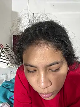 moncerrat luna online show from 04/05/26, 08:26