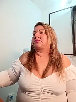 HORNY MATURE25 online show from 03/19/26, 12:43