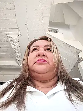 HORNY MATURE25 online show from 03/19/26, 07:25