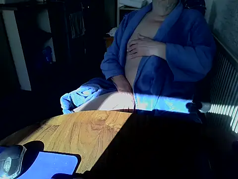 daddyflash online show from 04/20/26, 08:17
