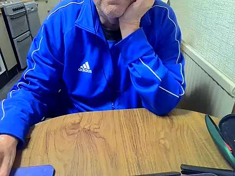 daddyflash online show from 11/06/25, 08:02