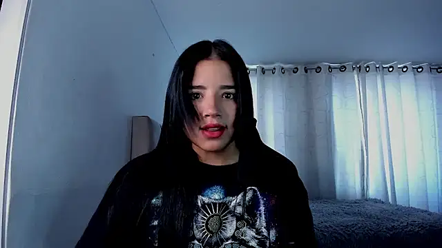 Snapshot of aliice_walker_ chatting on 02/26/26, 04:40 aliice walker online show from 02/26/26, 04:40