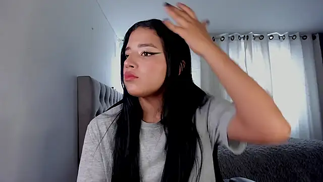 aliice walker  online show from 03/09/26, 05:05