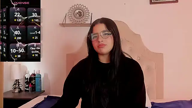 aliice walker  online show from 02/01/25, 04:32