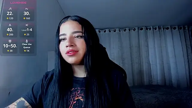 aliice walker  online show from 06/05/26, 10:59