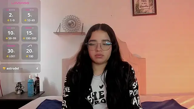 aliice walker  online show from 01/27/25, 05:48