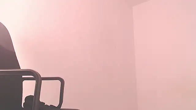 Snapshot of camila_diez chatting on 10/16/25, 03:20 camila diez online show from 10/16/25, 03:20