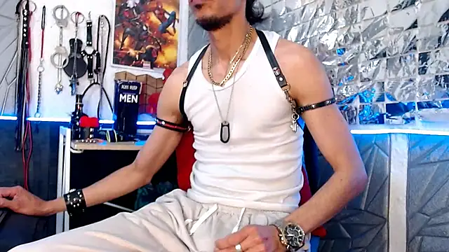 Mensecret69 online show from 02/17/25, 09:21