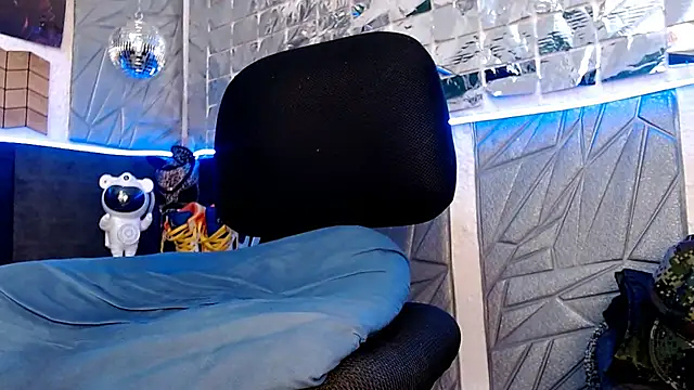 Mensecret69 online show from 03/01/25, 03:43