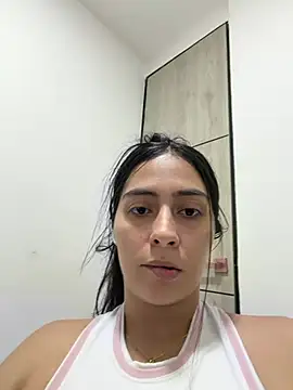 Sophie  Foxxx online show from 06/17/26, 01:49