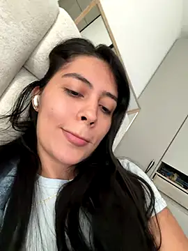 Sophie  Foxxx online show from 11/17/25, 06:34