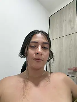 Sophie  Foxxx online show from 06/26/26, 01:55