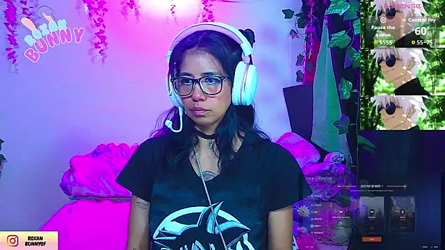 Snapshot of Roxanbunny1 chatting on 01/12/26, 01:34 Roxanbunny1 online show from 01/12/26, 01:34