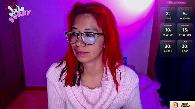 Snapshot of Roxanbunny1 chatting on 09/24/25, 05:25 Roxanbunny1 online show from 09/24/25, 05:25