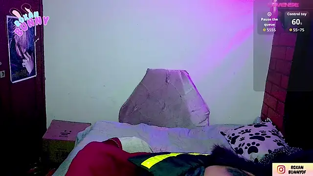 Roxanbunny1 online show from 11/14/25, 01:42