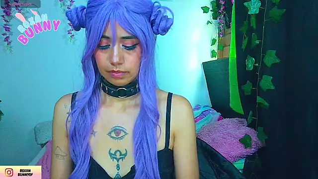 Snapshot of Roxanbunny1 chatting on 01/10/26, 08:04 Roxanbunny1 online show from 01/10/26, 08:04