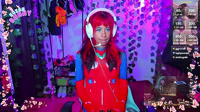 Snapshot of Roxanbunny1 chatting on 03/21/25, 05:00 Roxanbunny1 online show from 03/21/25, 05:00