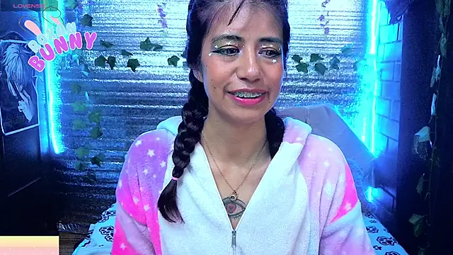 Roxanbunny1 online show from 03/27/26, 04:19