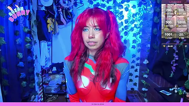 Snapshot of Roxanbunny1 chatting on 03/07/25, 04:02 Roxanbunny1 online show from 03/07/25, 04:02