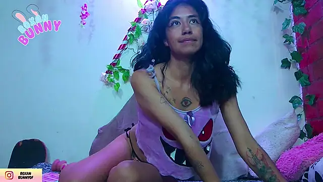 Roxanbunny1 online show from 12/13/25, 08:04