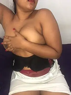 Rose Olivia online show from 02/09/25, 02:07