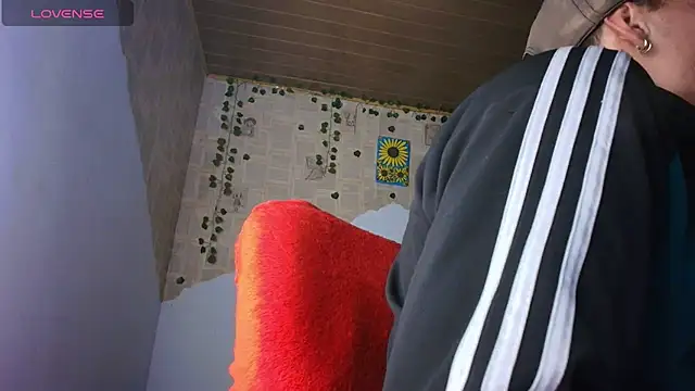 kisstarxxx online show from 09/23/25, 03:02