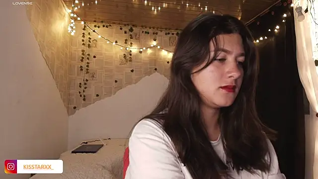 kisstarxxx online show from 11/14/25, 12:14