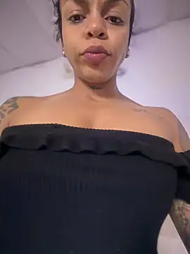 Charly  online show from 05/05/26, 03:53