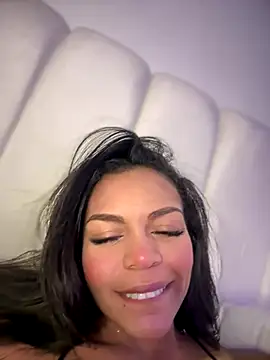 Charly  online show from 11/15/25, 05:00