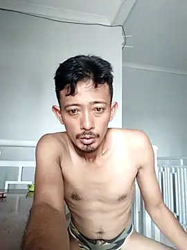 Dwirosebig online show from 12/16/25, 03:00