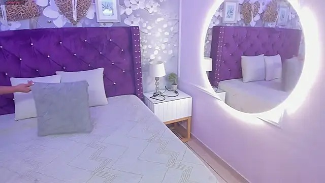 dalila salazar online show from 04/16/26, 02:34