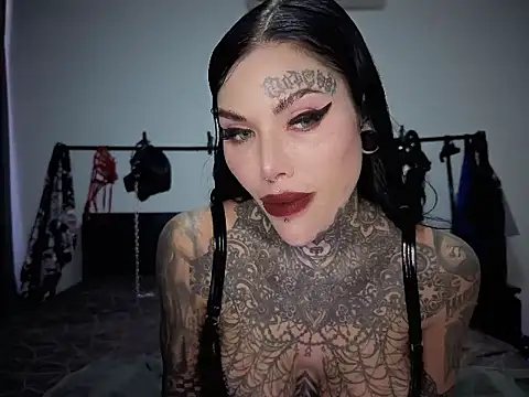 claudiacvc95 online show from 02/23/26, 04:36