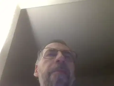 ptitcanard60600 online show from 01/27/25, 10:38