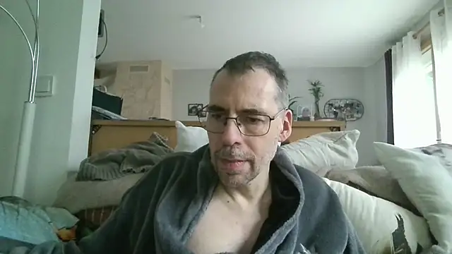 ptitcanard60600 online show from 02/22/26, 03:57