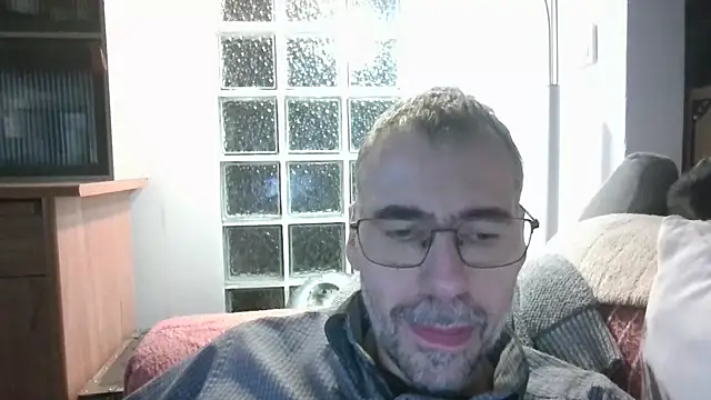 ptitcanard60600 online show from 03/02/26, 09:44