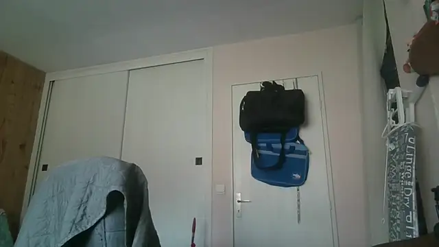 ptitcanard60600 online show from 05/13/26, 07:37
