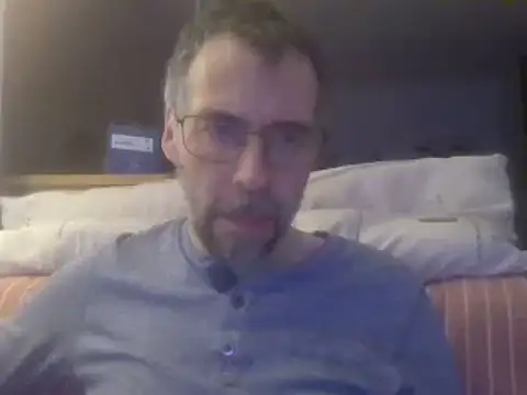 ptitcanard60600 online show from 02/07/25, 11:55