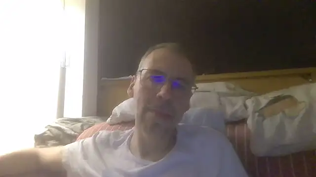 ptitcanard60600 online show from 09/21/25, 08:47
