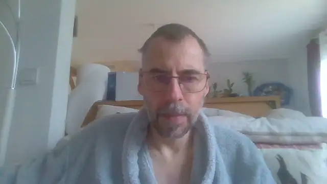 ptitcanard60600 online show from 12/05/25, 01:53