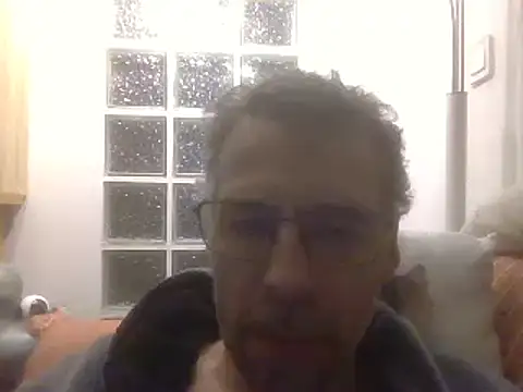 ptitcanard60600 online show from 02/26/25, 10:04