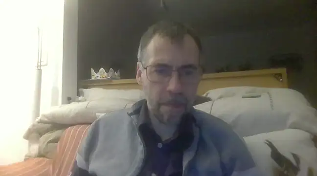 ptitcanard60600 online show from 01/28/25, 10:45